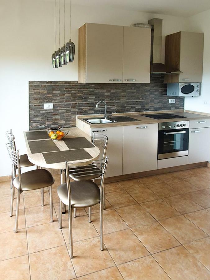 Ferienwohnung Lastovka Posesi Medulin Exterior foto