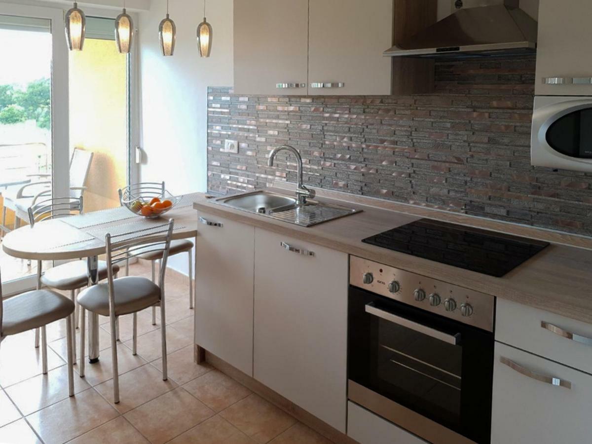 Ferienwohnung Lastovka Posesi Medulin Exterior foto