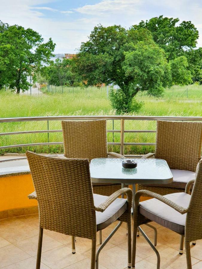 Ferienwohnung Lastovka Posesi Medulin Exterior foto